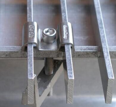 Galvanized Grating Clips From Professional Grating Manufacturer